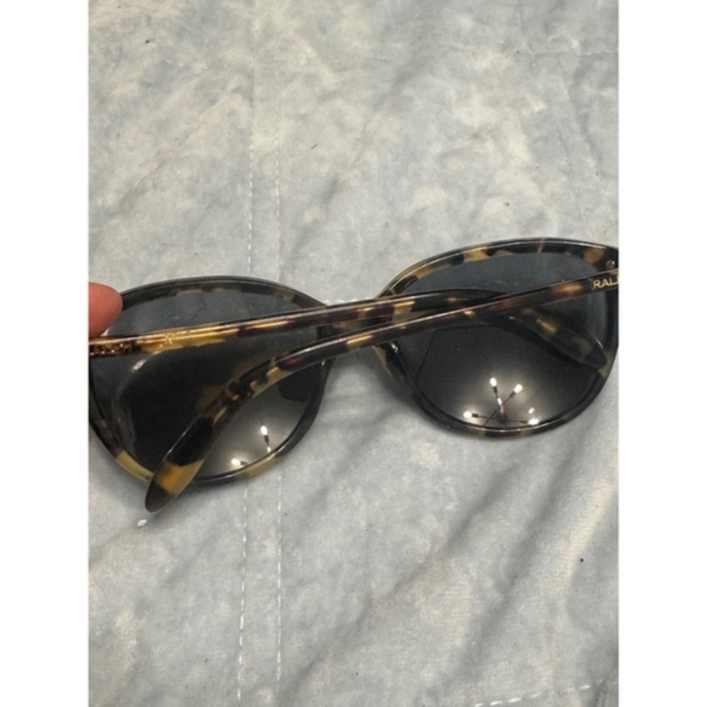 Ralph Sunglasses Tortoise Shell Frames Classic Ey… - image 2